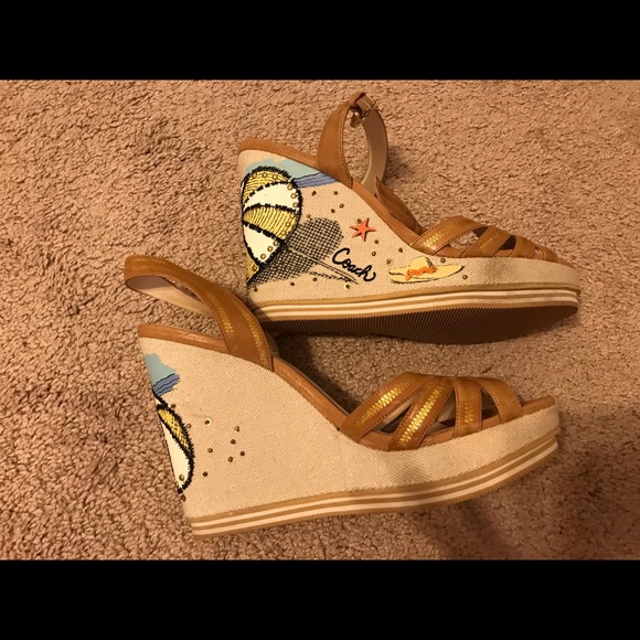 Coach Limited Edition beach wedges- size 10 - Picture 3 of 6